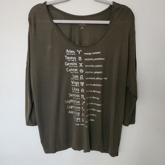 2 Large shirts - soho and A New Day - Picture 6 of 9